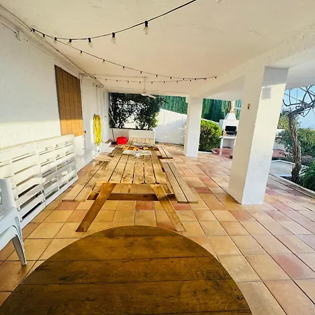 Holiday home Exclusiva Casa Con Vistas Despejadas Al Mar Y Piscina Privada